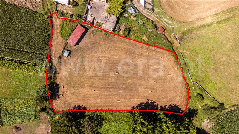 Terreno para Construção / Paredes de Coura, Castanheira