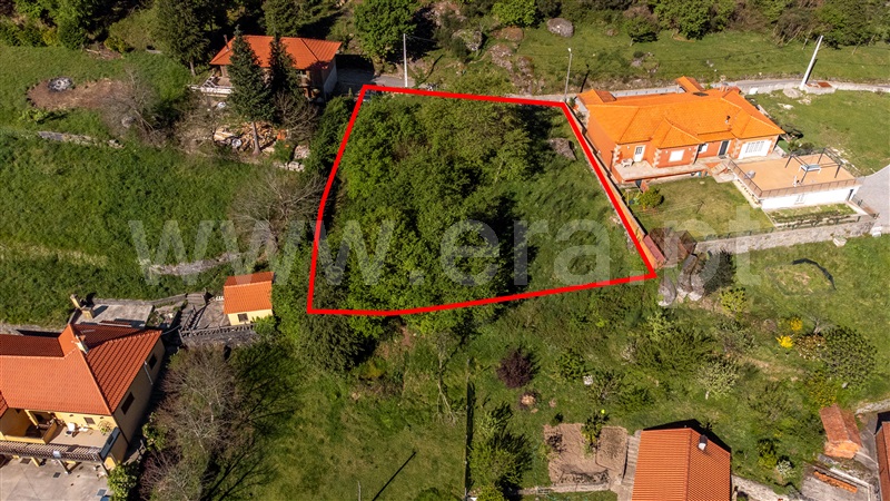 Terreno para Construção / Paredes de Coura, Castanheira