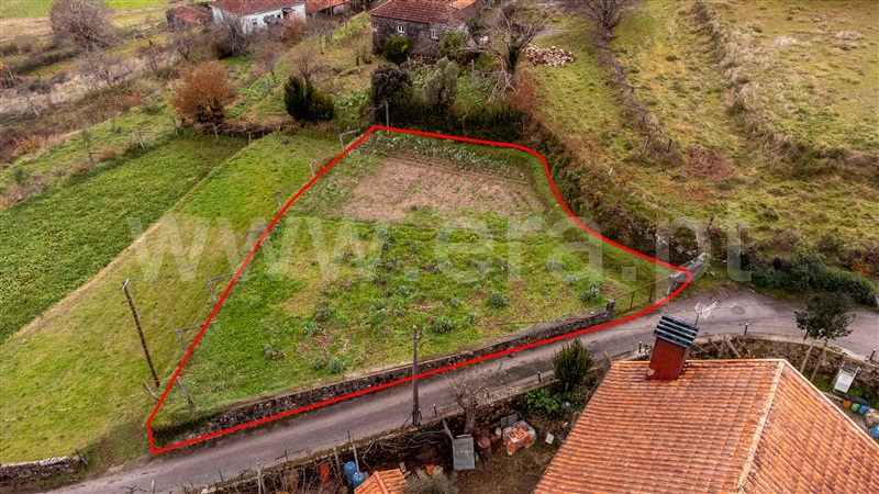 Terreno para Construção / Paredes de Coura, Coura