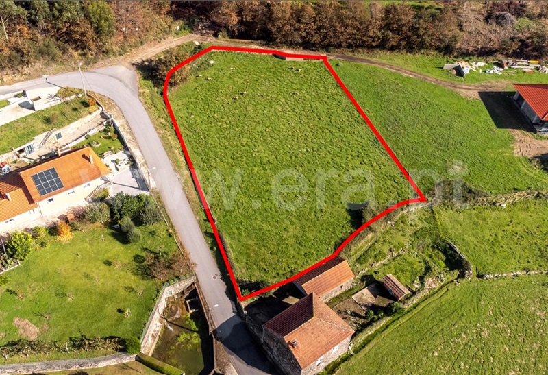 Terreno para Construção / Paredes de Coura, Cunha