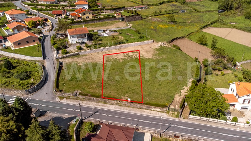 Terreno para Construção / Paredes de Coura, Formariz e Ferreira