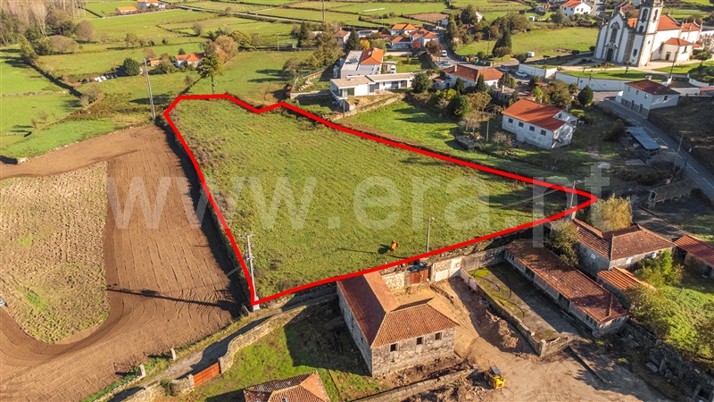 Terreno para Construção / Paredes de Coura, Formariz e Ferreira