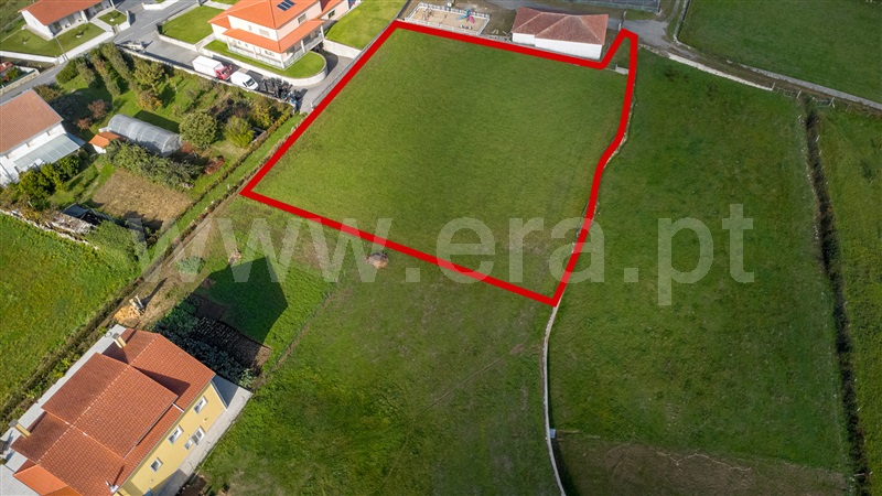 Terreno para Construção / Paredes de Coura, Formariz e Ferreira
