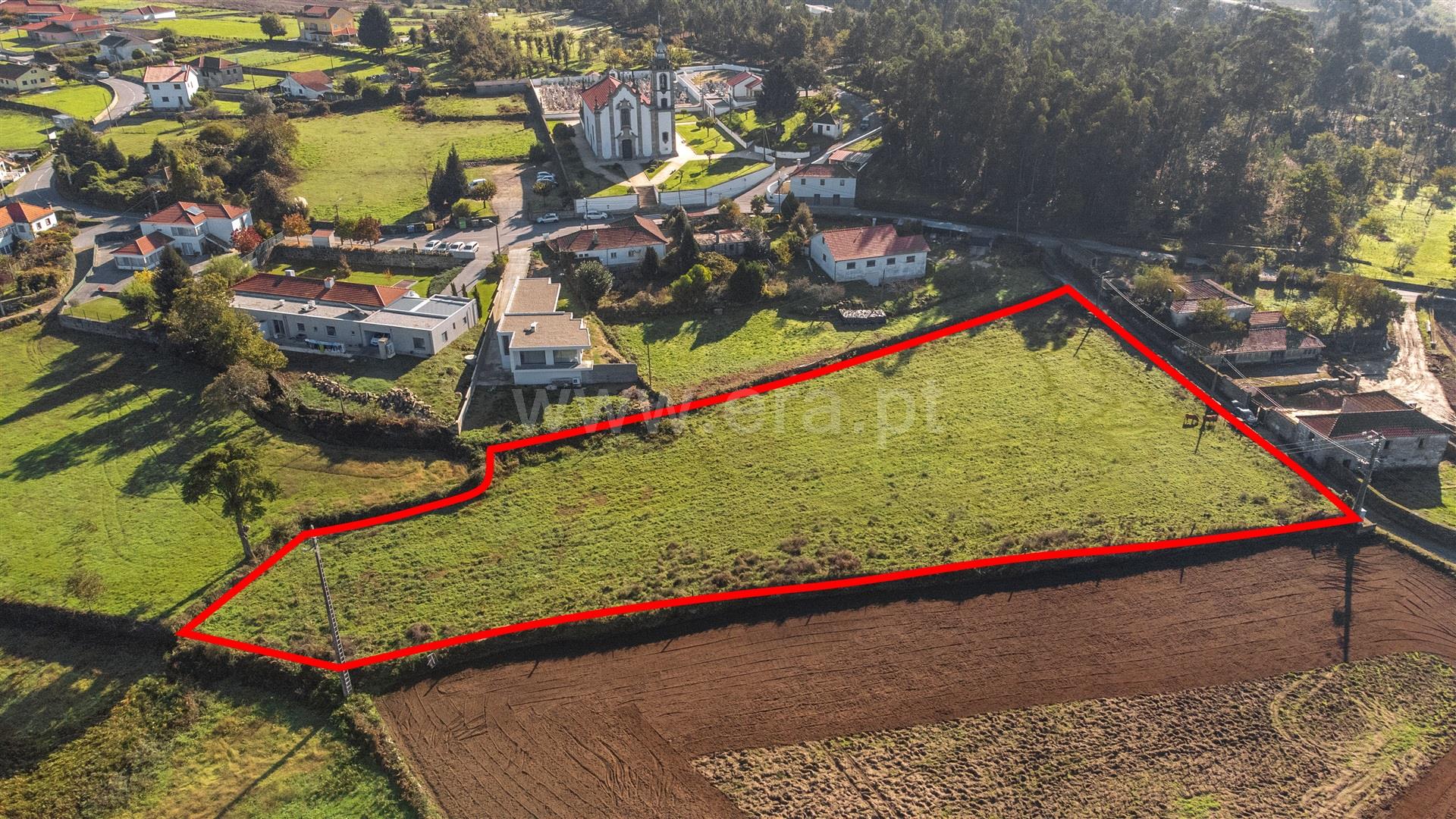 Land for sale in Paredes de Coura, Portugal — €59,000