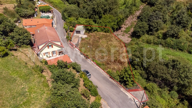 Terreno para Construção / Paredes de Coura, Insalde e Porreiras