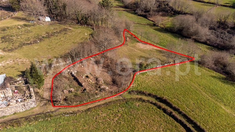 Terreno para Construção / Paredes de Coura, Padornelo