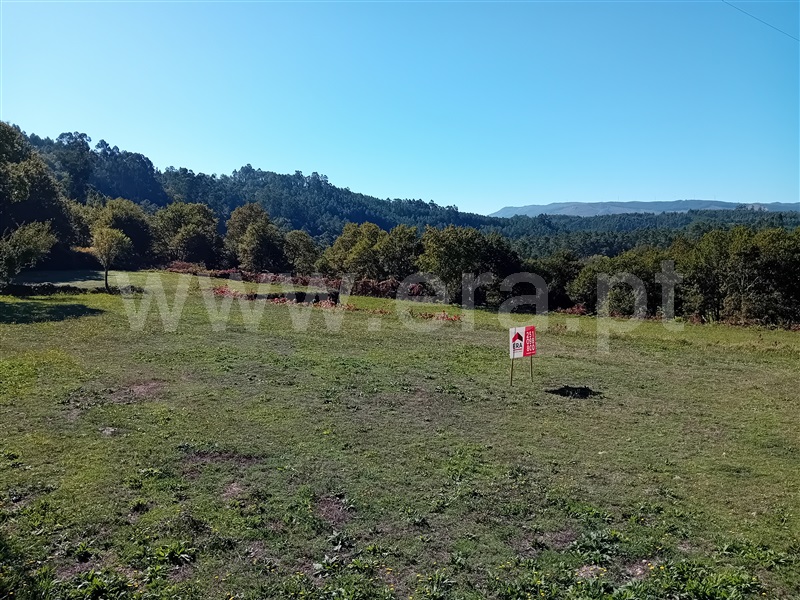 Terreno para Construção / Paredes de Coura, Rubiães