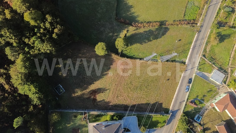 Terreno para Construção / Paredes de Coura, Rubiães