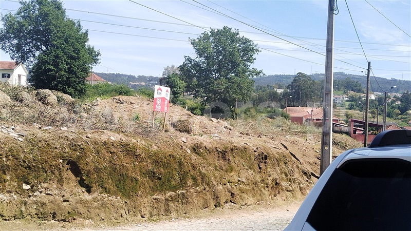 Terreno para Construção / Paredes, Lordelo