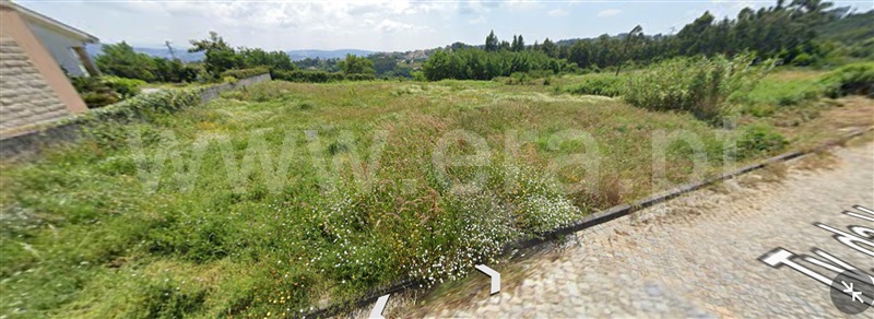 Terreno para Construção / Paredes, Louredo