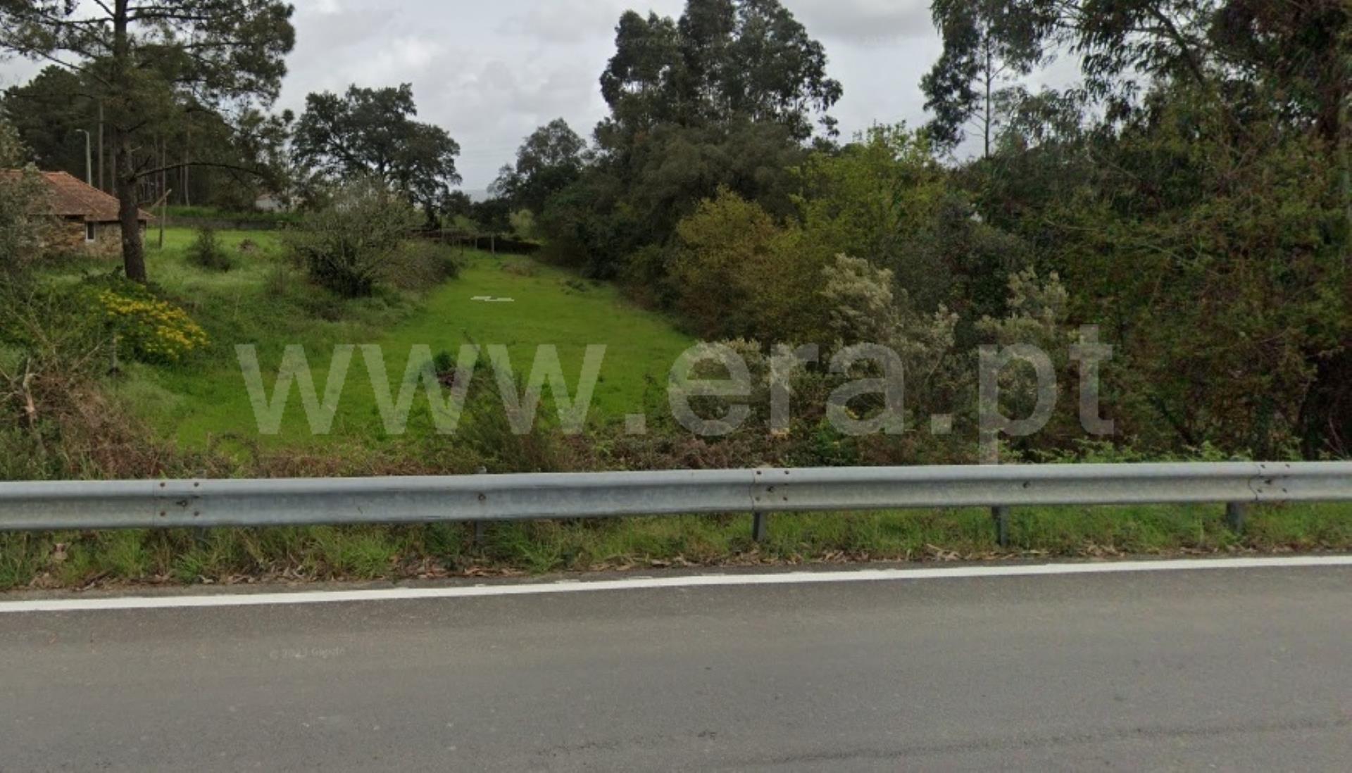 Land for sale in Paredes, Portugal — €103,000