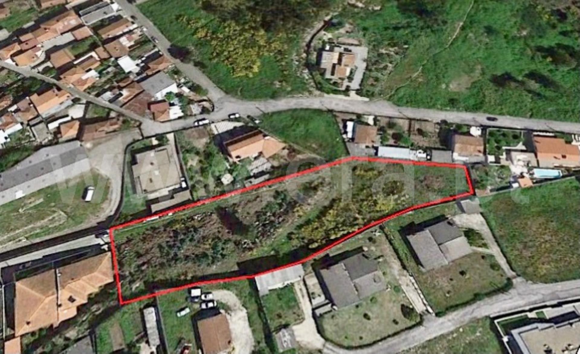 Land for sale in Paredes, Portugal — €117,380