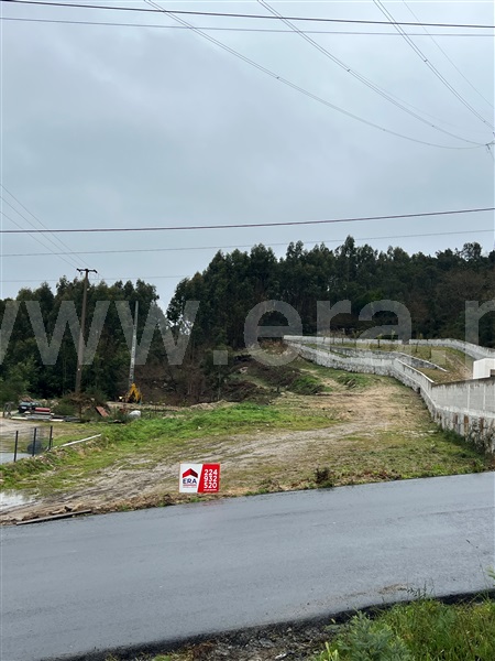 Terreno para Construção / Paredes, Vandoma