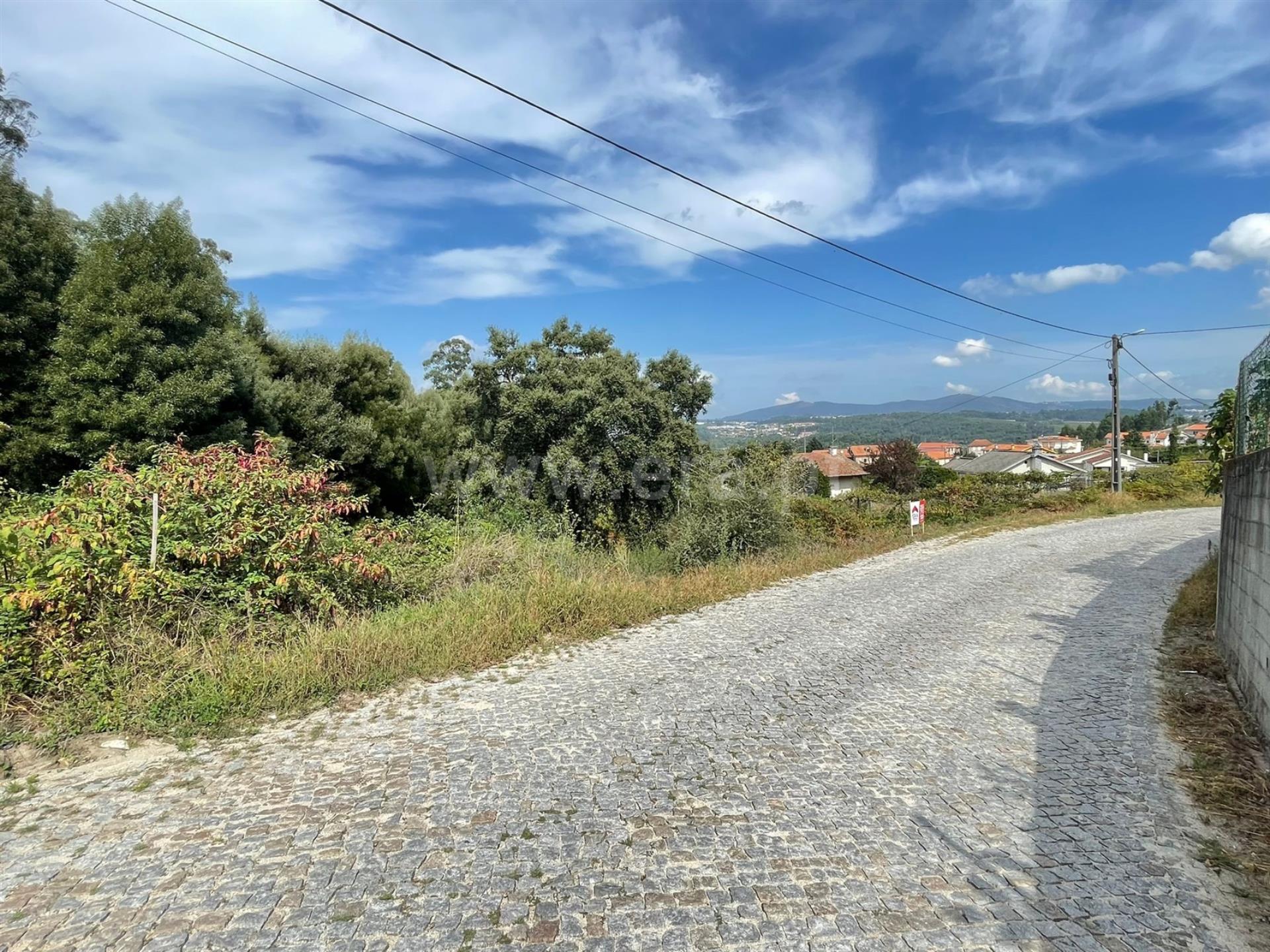 Land for sale in Penafiel, Portugal — €70,000