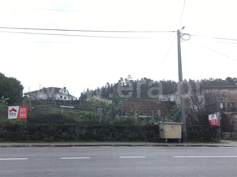 Terreno para Construção / Penafiel, Irivo