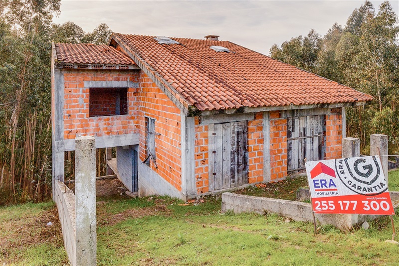 Terreno para Construção / Penafiel, Lagares e Figueira