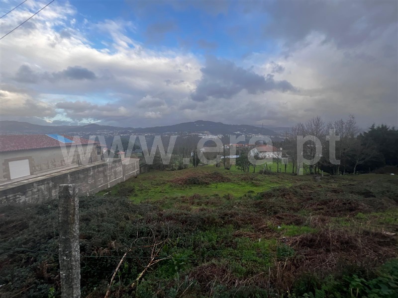 Terreno para Construção / Penafiel, Rio de Moinhos