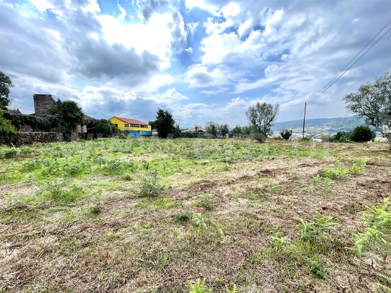 Terreno para Construção  com Rústico Penafiel, Termas de São Vicente - 1217944 - 2