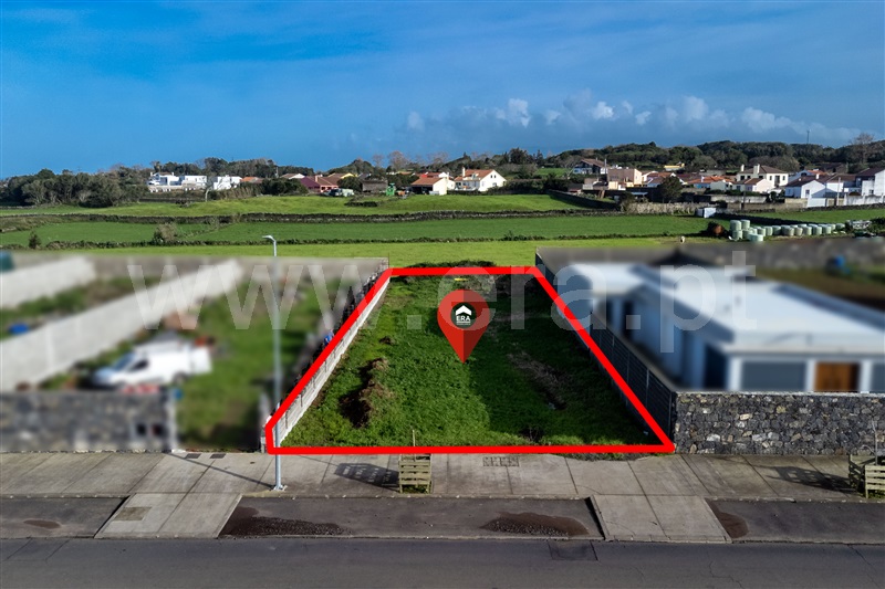 Terreno para Construção / Ponta Delgada, São Vicente Ferreira