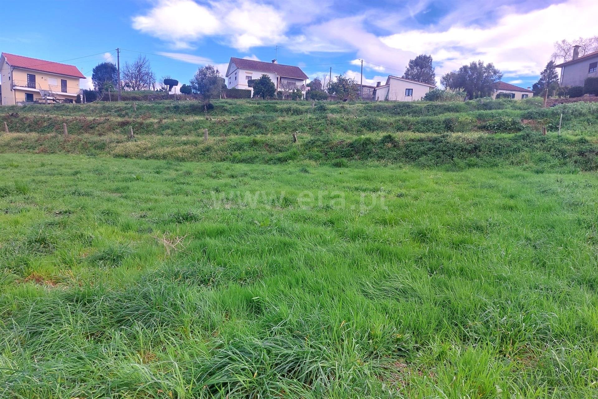 Land for sale in Ponte de Lima, Portugal — €92,000
