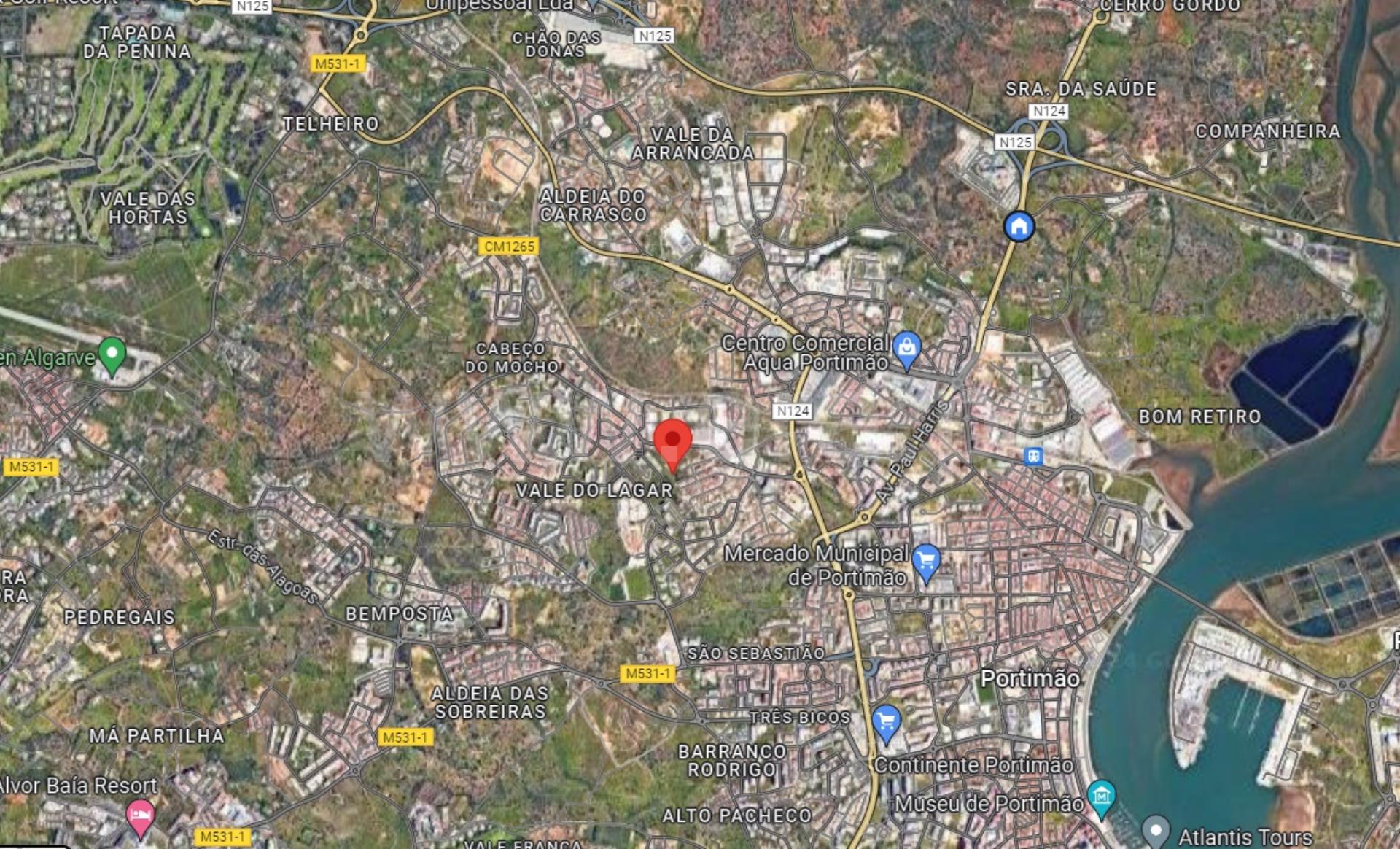 Land for sale in Portimão, Portugal — €480,000
