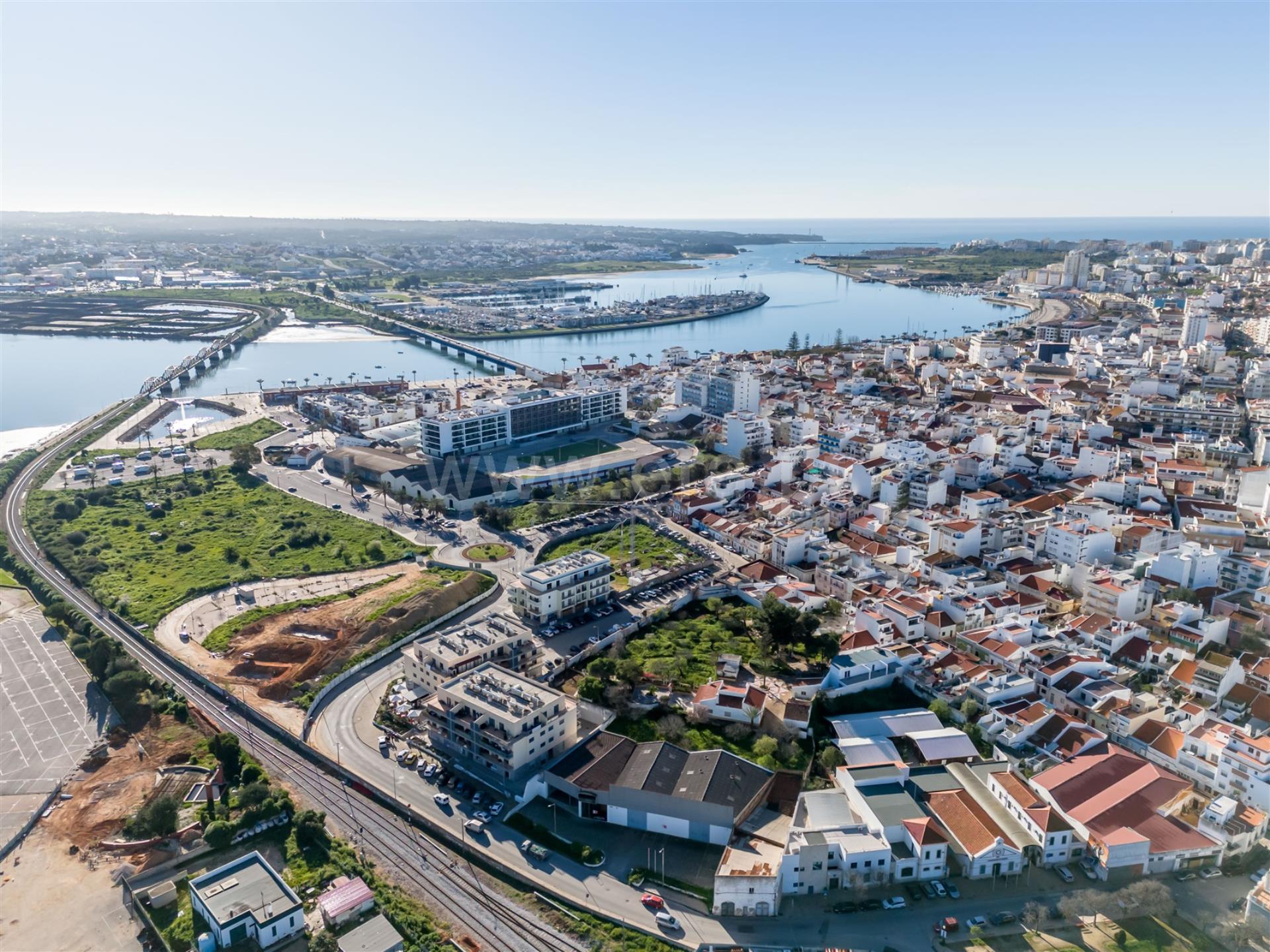 Land for sale in Portimão, Portugal — €2,290,000