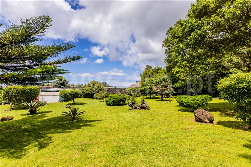 Terreno para Construção / Ribeira Grande, Ribeira Grande