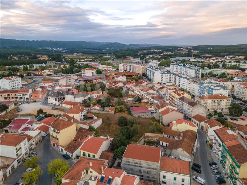 Terreno para Construção  com Urbano Rio Maior, Rio Maior - 1272593 - 4
