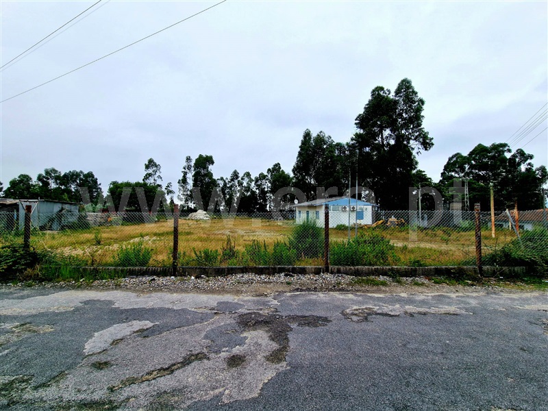 Terreno para Construção / Santa Maria da Feira, Caldas S. Jorge / Guisande