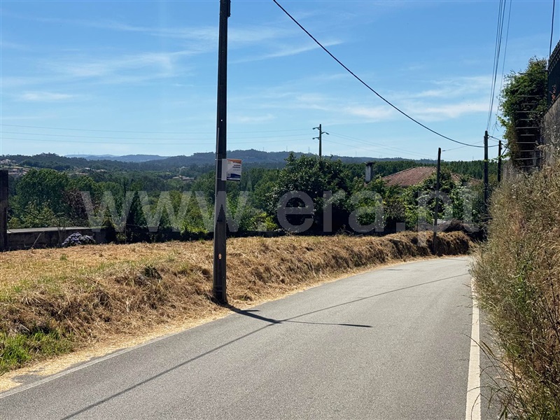 Terreno para Construção / Santa Maria da Feira, Fiães