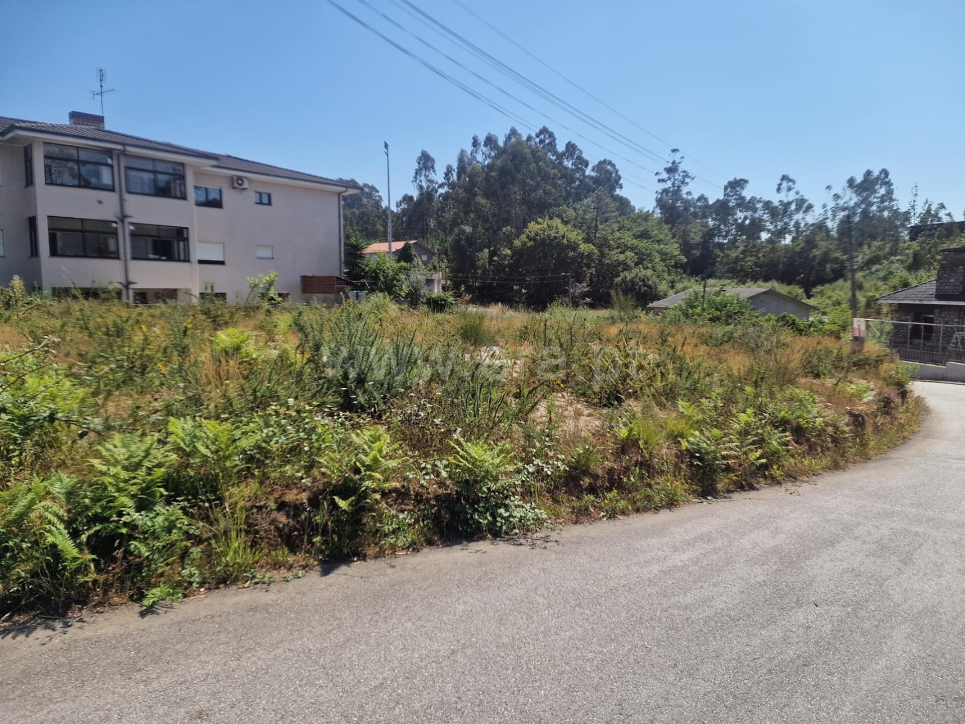 Land for sale in Santa Maria da Feira, Portugal — €80,000
