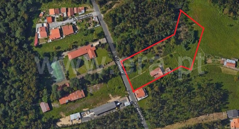 Terreno para Construção / Santa Maria da Feira, Lourosa