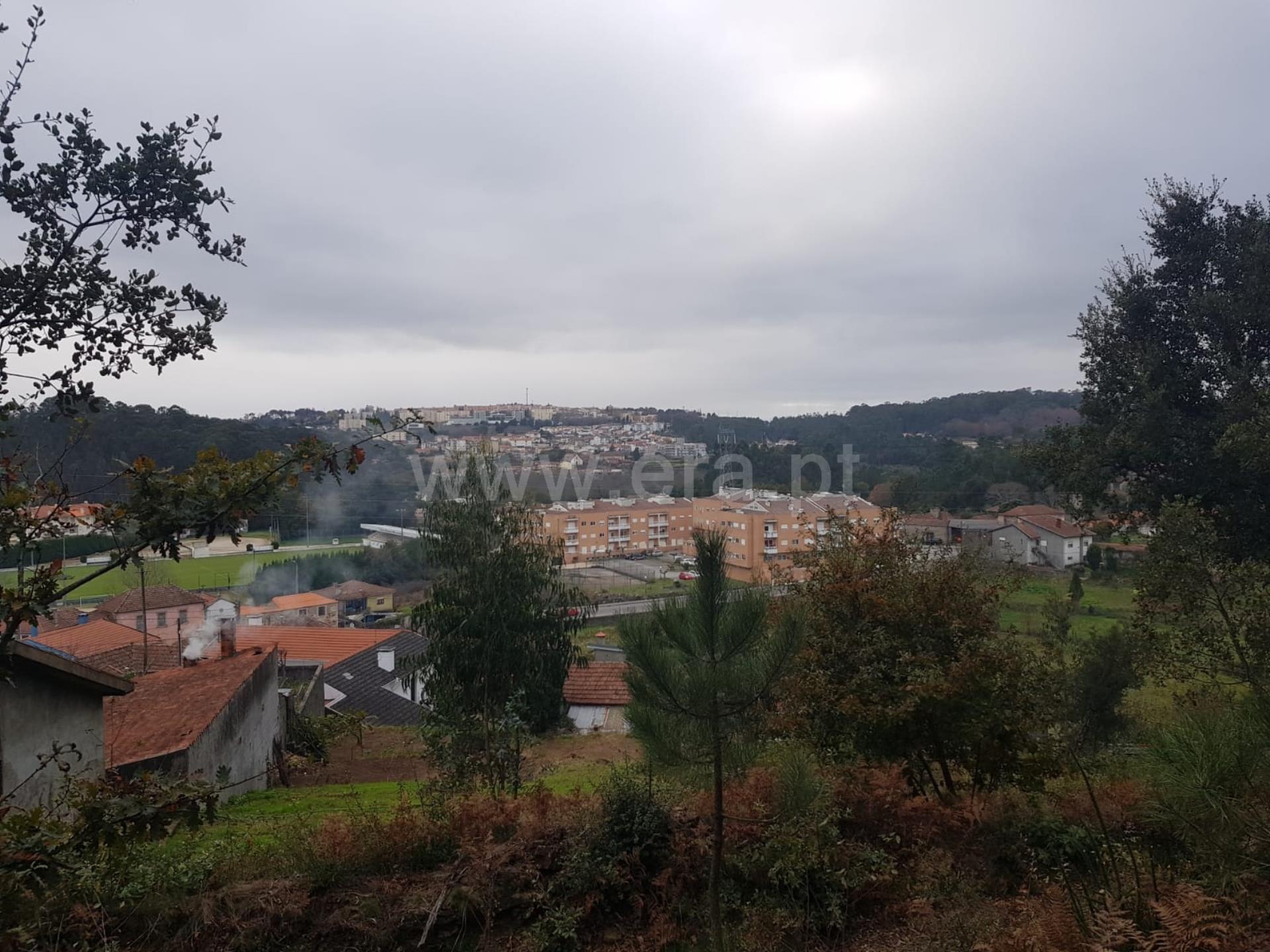 Land for sale in Santa Maria da Feira, Portugal — €75,000