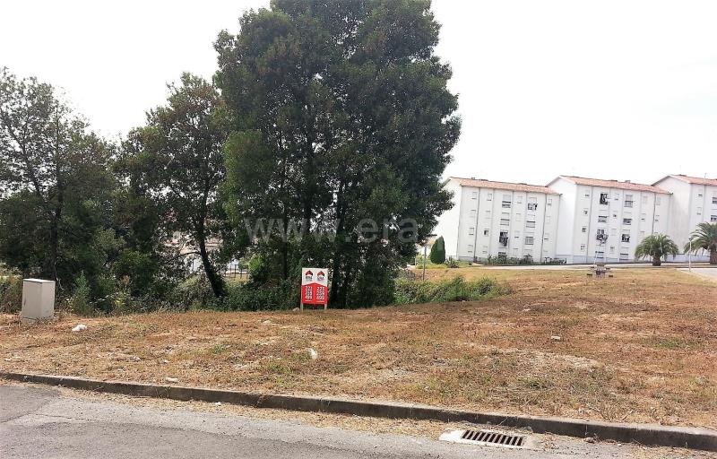 Terreno para Construção / Santa Maria da Feira, Mozelos