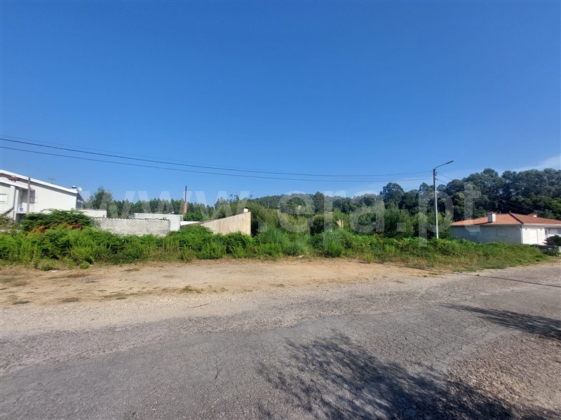 Terreno para Construção / Santa Maria da Feira, Nogueira da Regedoura