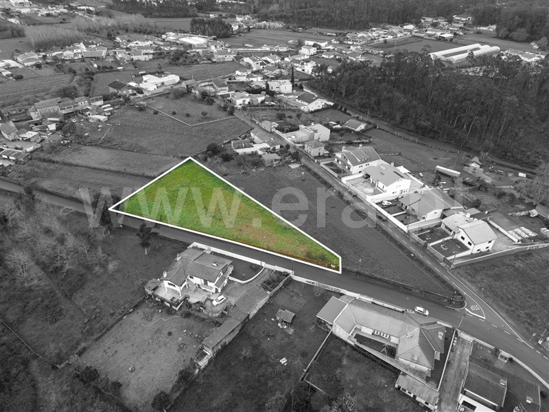 Terreno para Construção  com Urbano Santa Maria da Feira, S. F. FEIRA - Souto - 1443554 - 6