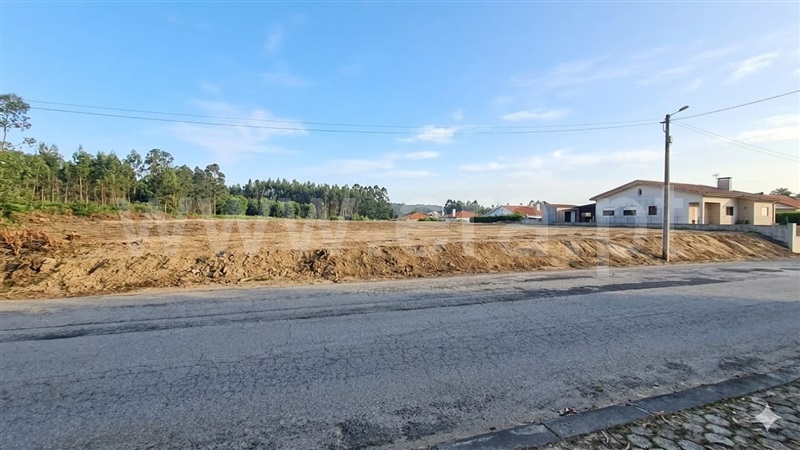 Terreno para Construção / Santa Maria da Feira, São João de Ver