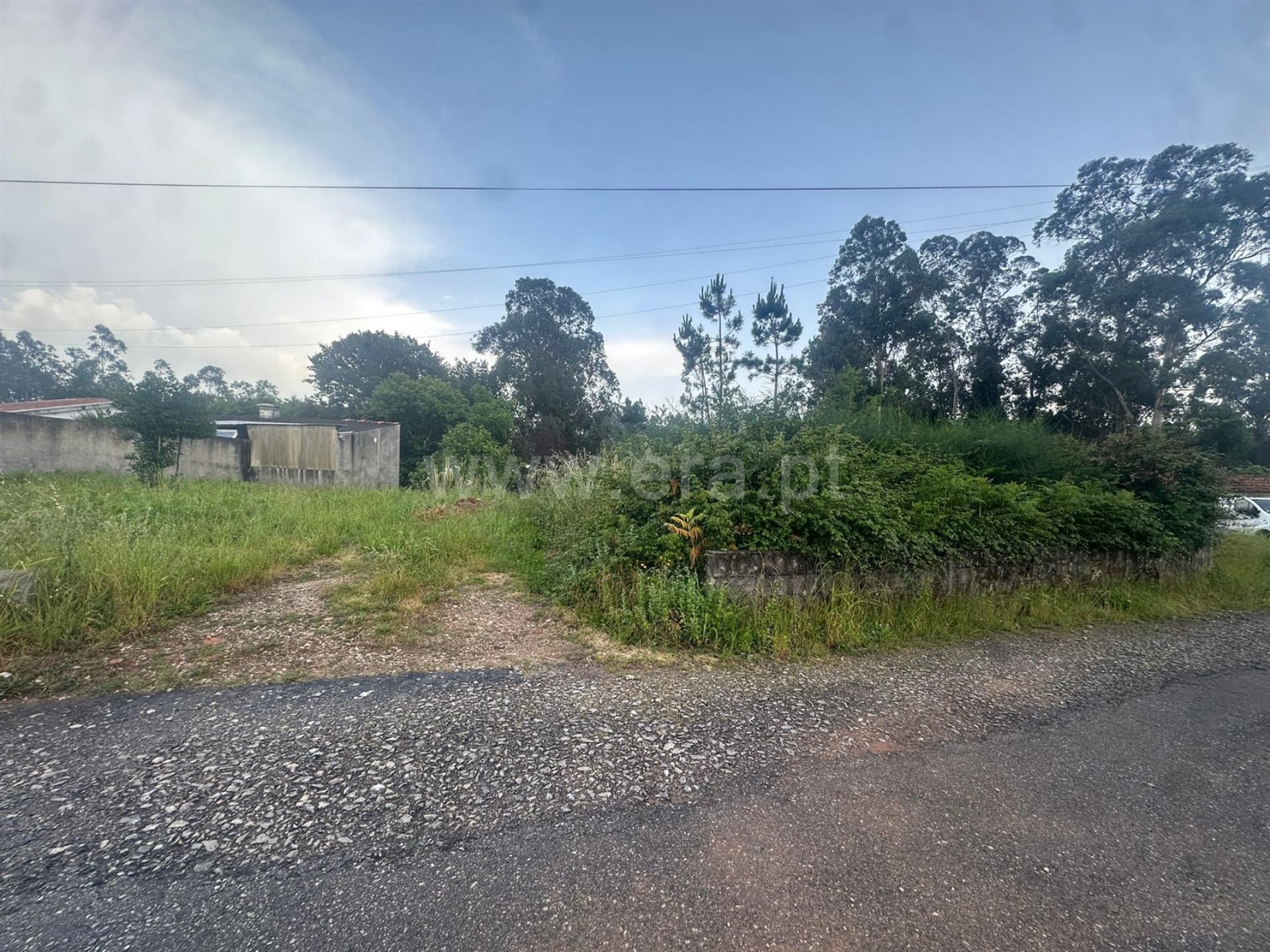 Land for sale in Santa Maria da Feira, Portugal — €60,000
