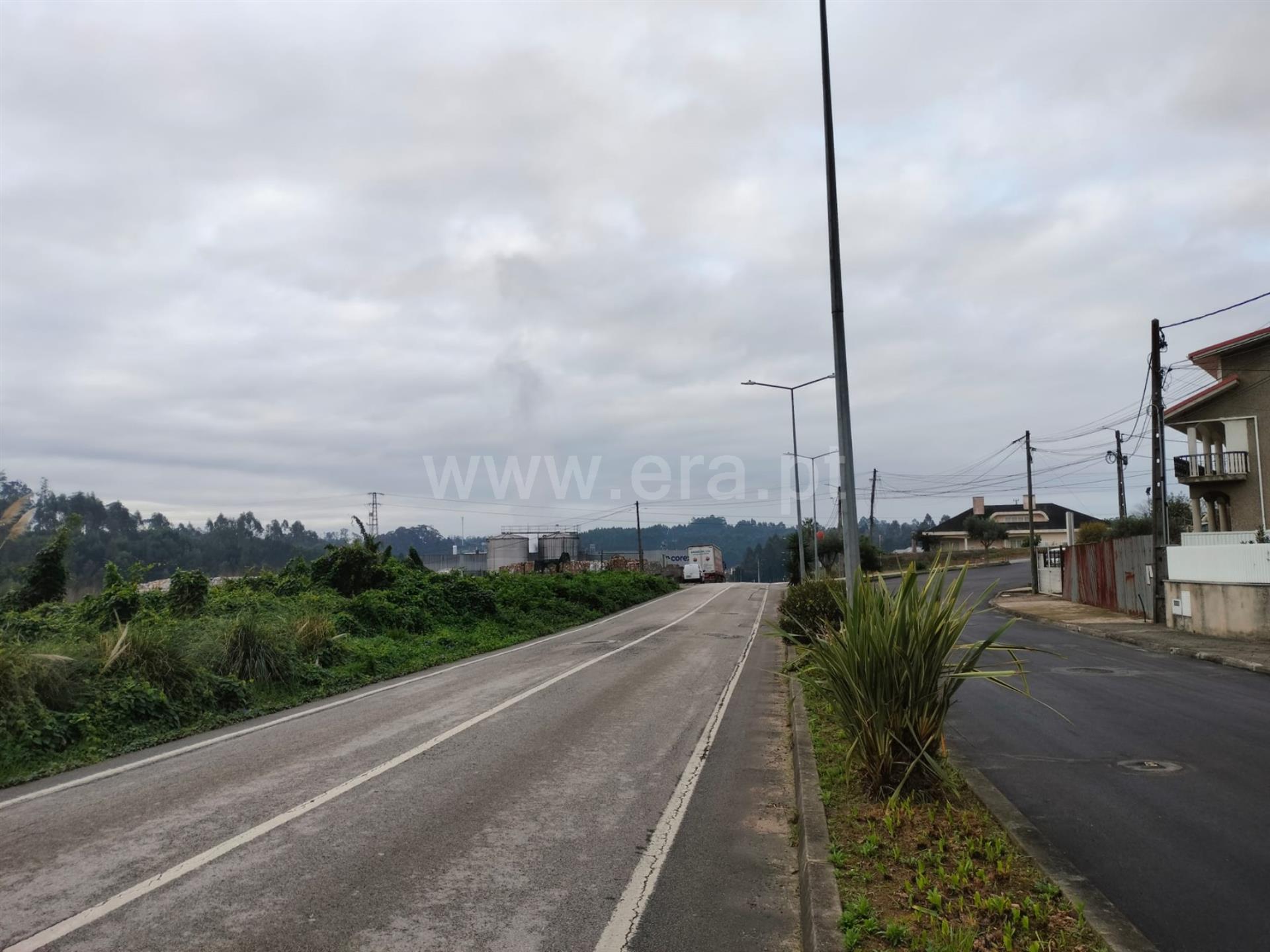 Land for sale in Santa Maria da Feira, Portugal — €105,000