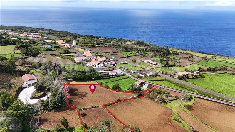 Terreno para Construção / São Roque do Pico, Santo António