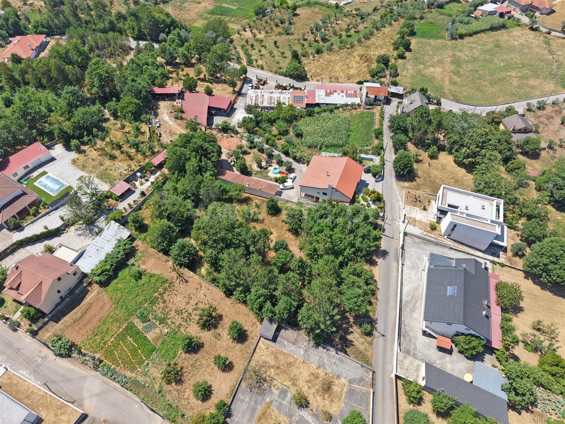 Terreno em Sátão