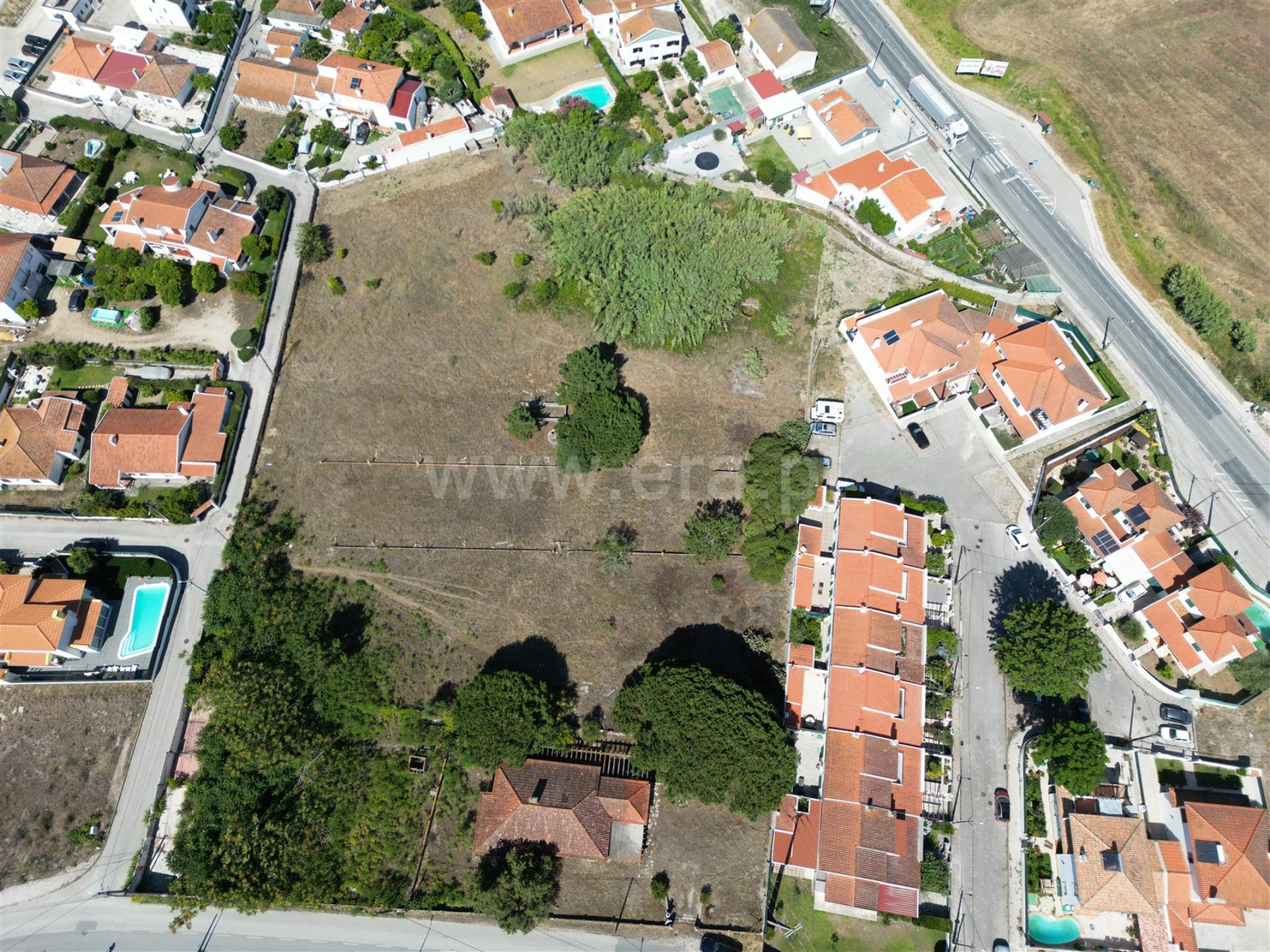 Land for sale in Sesimbra, Portugal — €900,000