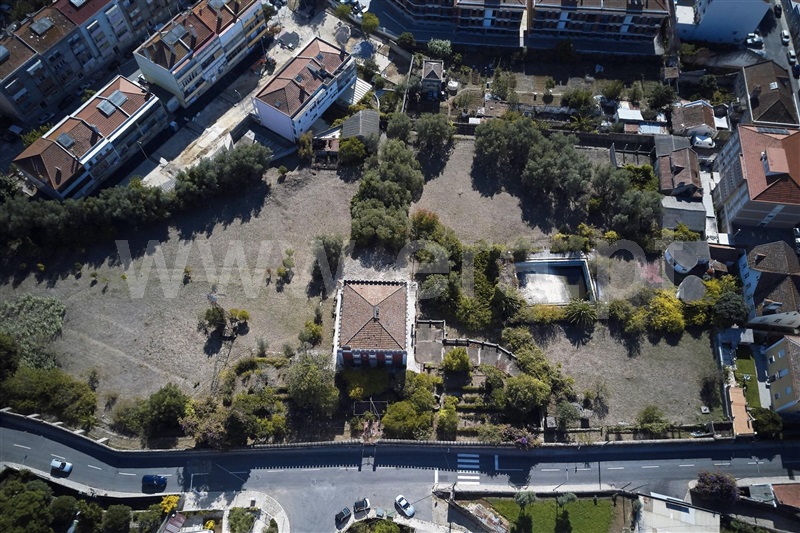 Terreno para Construção / Sintra, Queluz e Belas