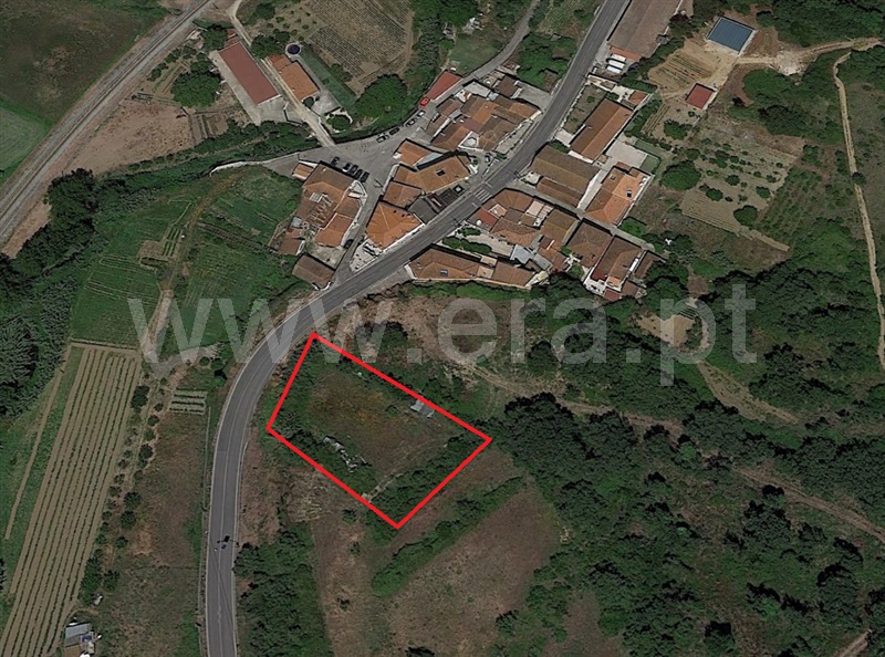 Terreno para Construção / Sobral de Monte Agraço, Santo Quintino
