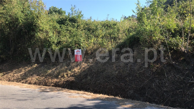 Terreno para Construção / Sobral de Monte Agraço, Santo Quintino
