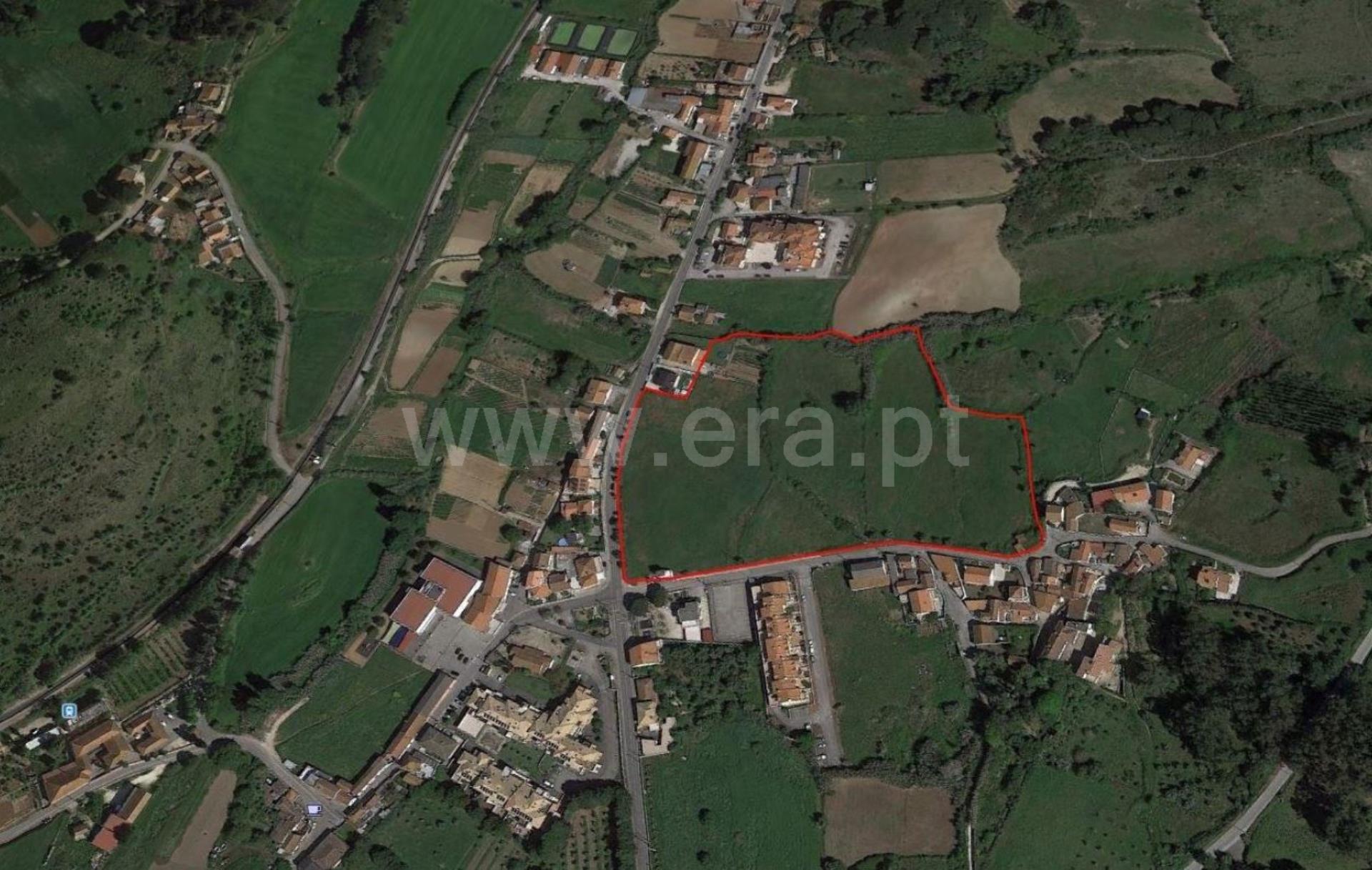 Land for sale in Sobral de Monte Agraço, Portugal — €830,000
