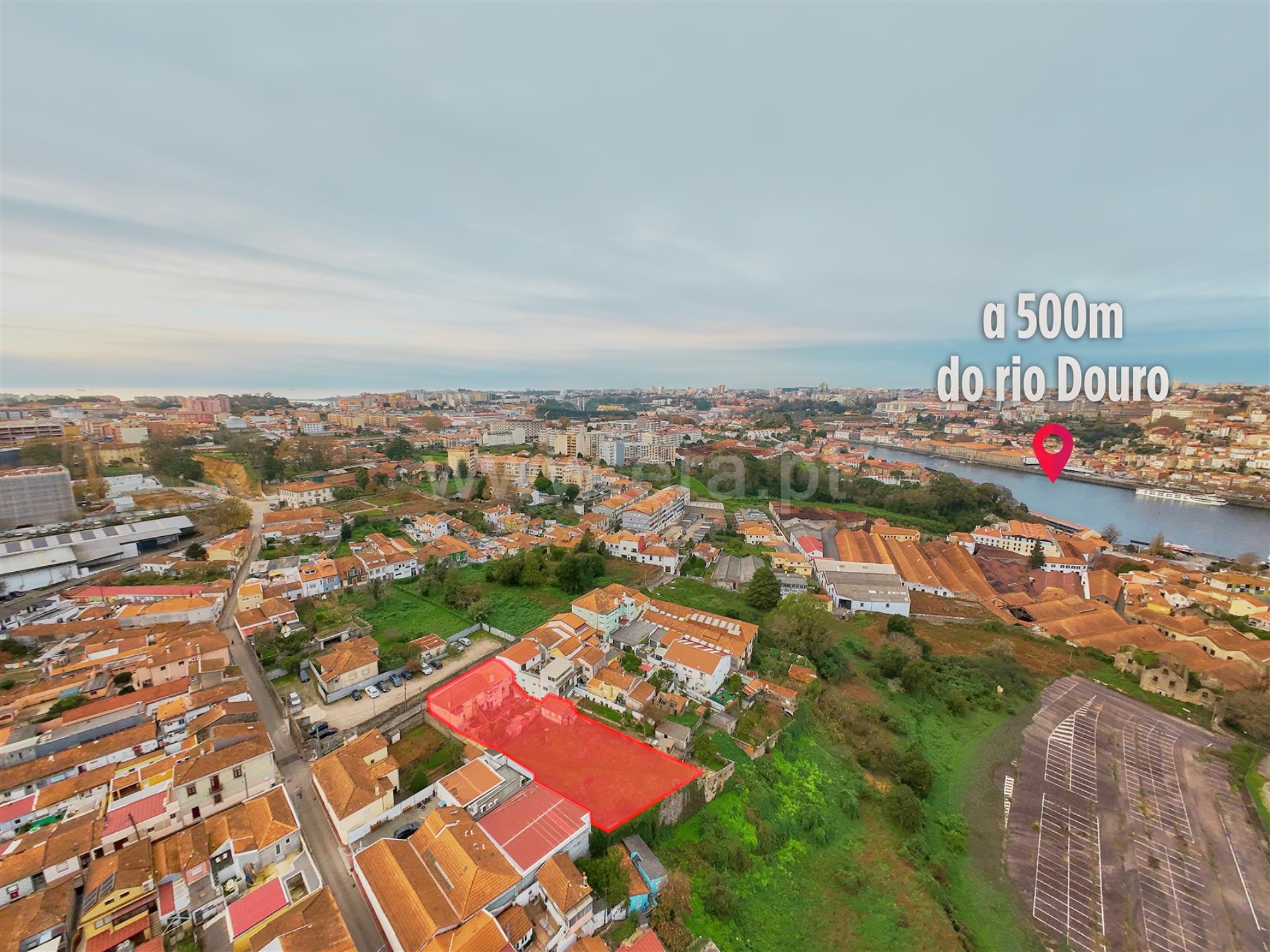 Land for sale in Vila Nova de Gaia, Portugal — €650,000
