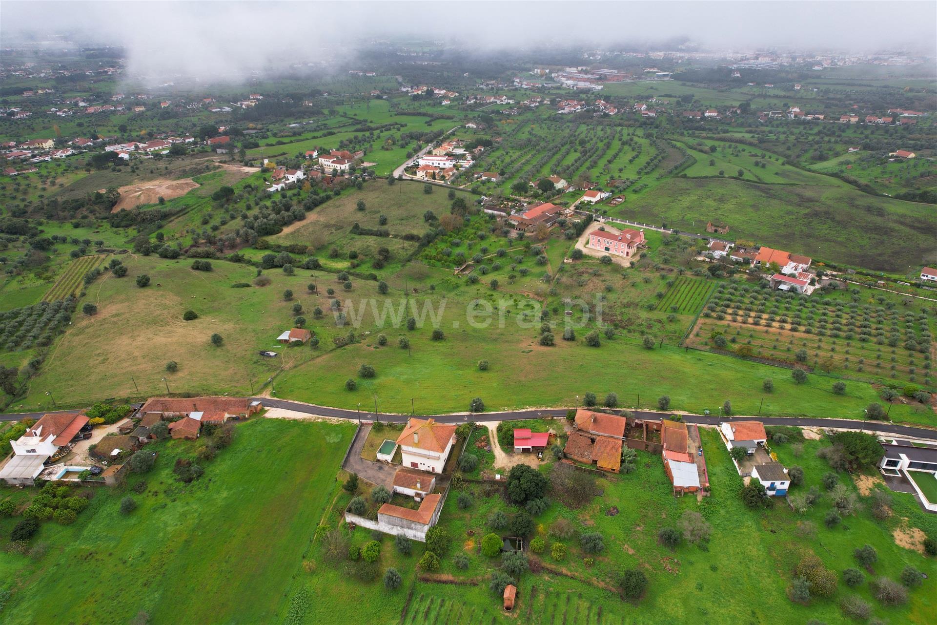 Land for sale in Tomar, Portugal — €180,000