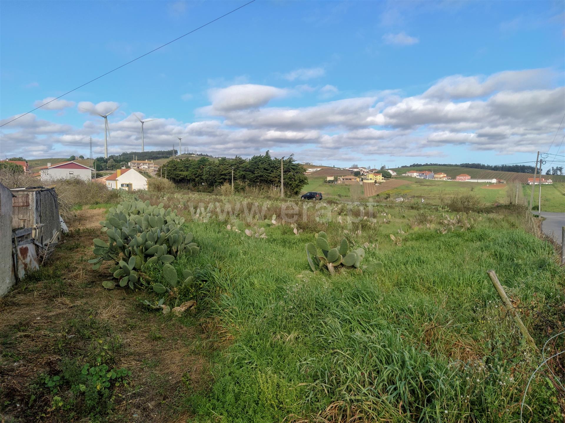 Land for sale in Torres Vedras, Portugal — €190,000