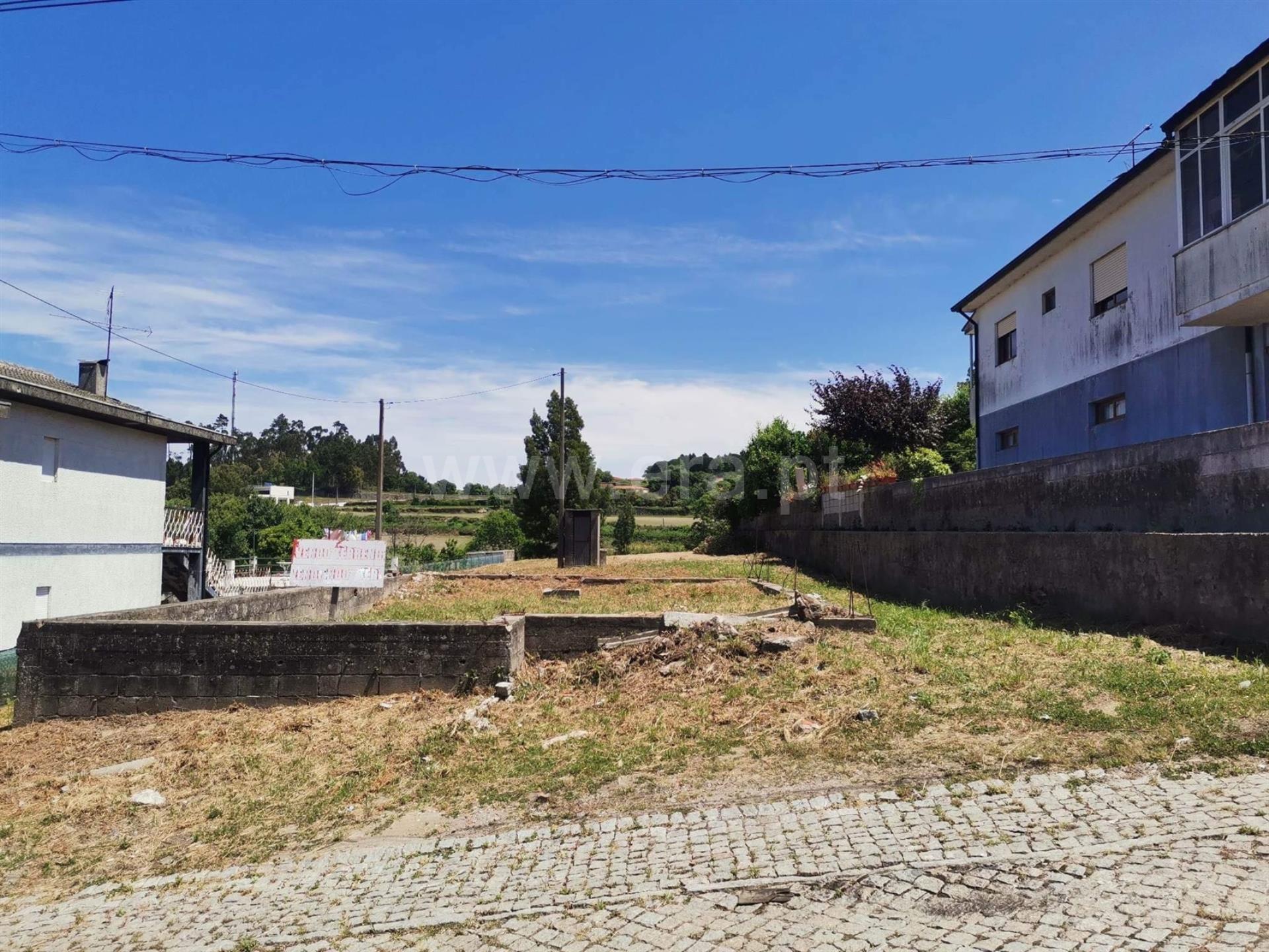 Land for sale in Trofa, Portugal — €97,500